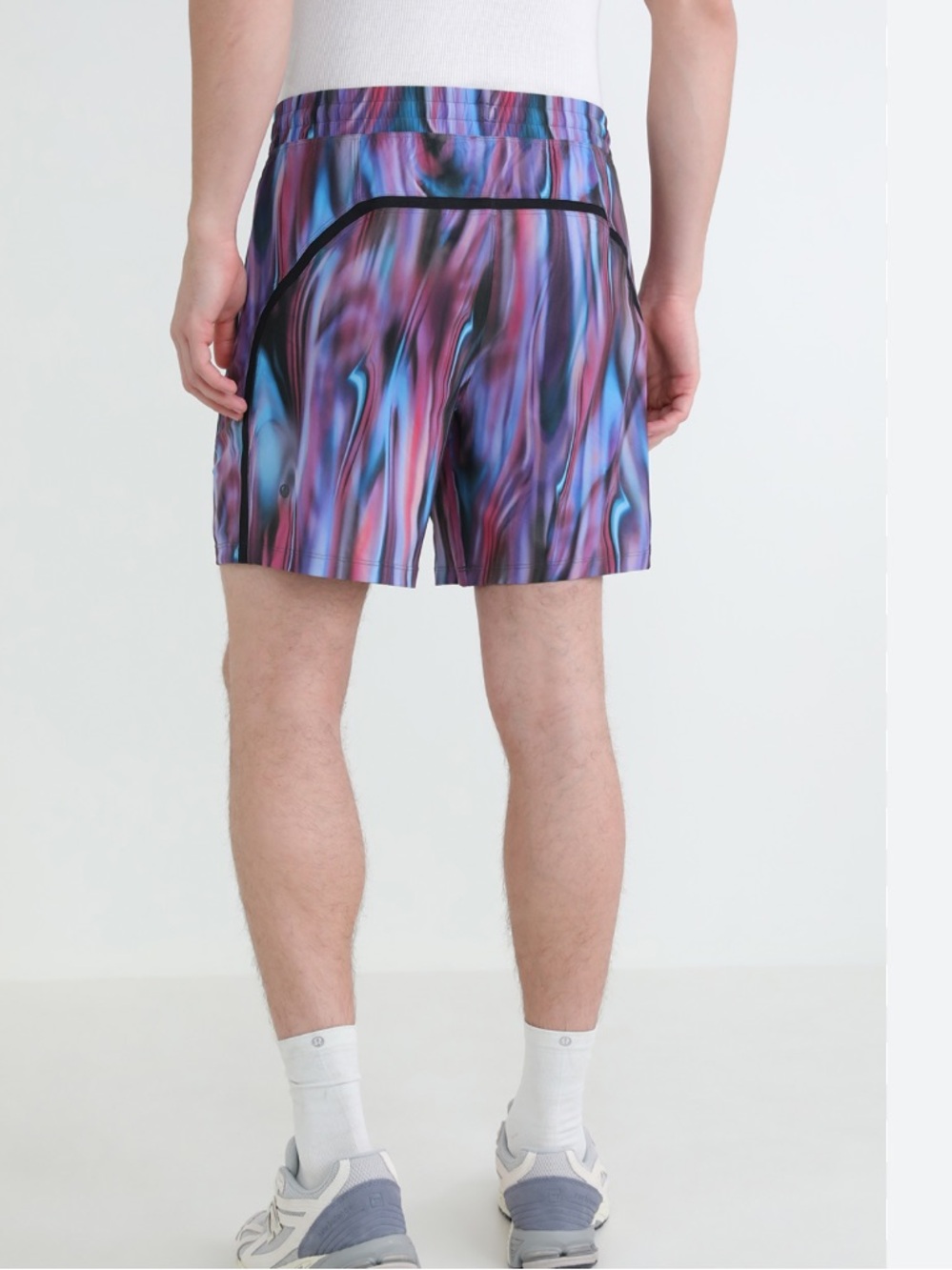 NWOT Lululemon Men's Pace Breaker Linerless Short 5" size M - Picture 2 of 7
